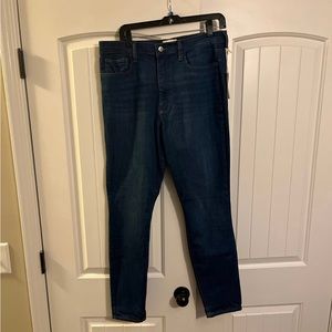 Universal Thread jeans! NWT!